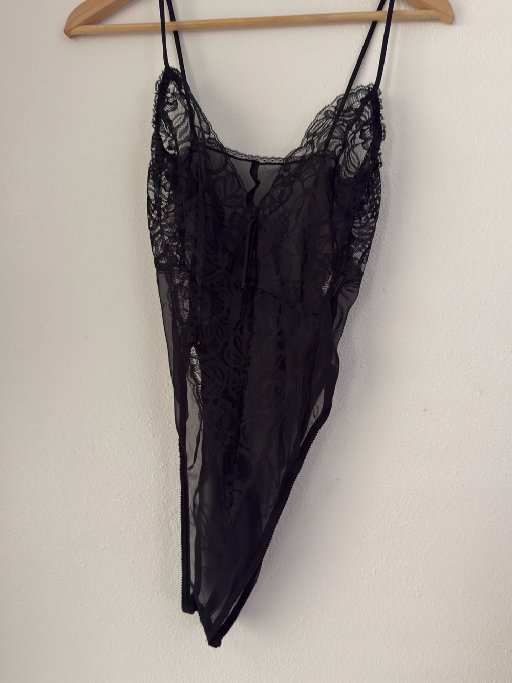MS Leslie Vintage Womens Bodysuit  Black Floral Lace Lingerie Coquette 60s Small